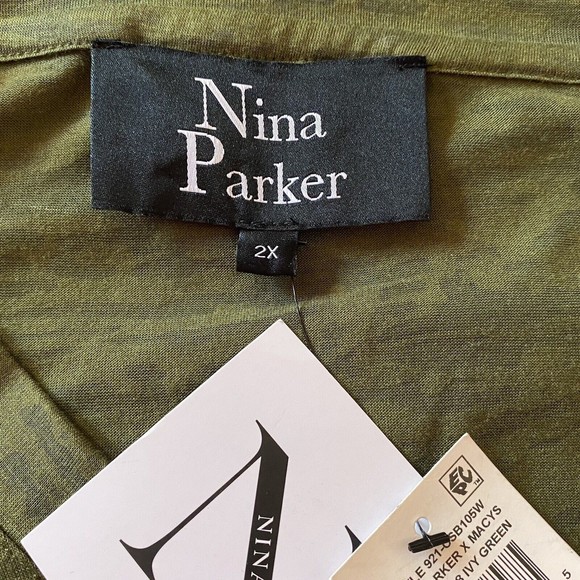 NWT Nina Parker Women's Plus Trendy V-Neck Tee Bodysuit Ivy Green  Size 2X - Picture 8 of 14